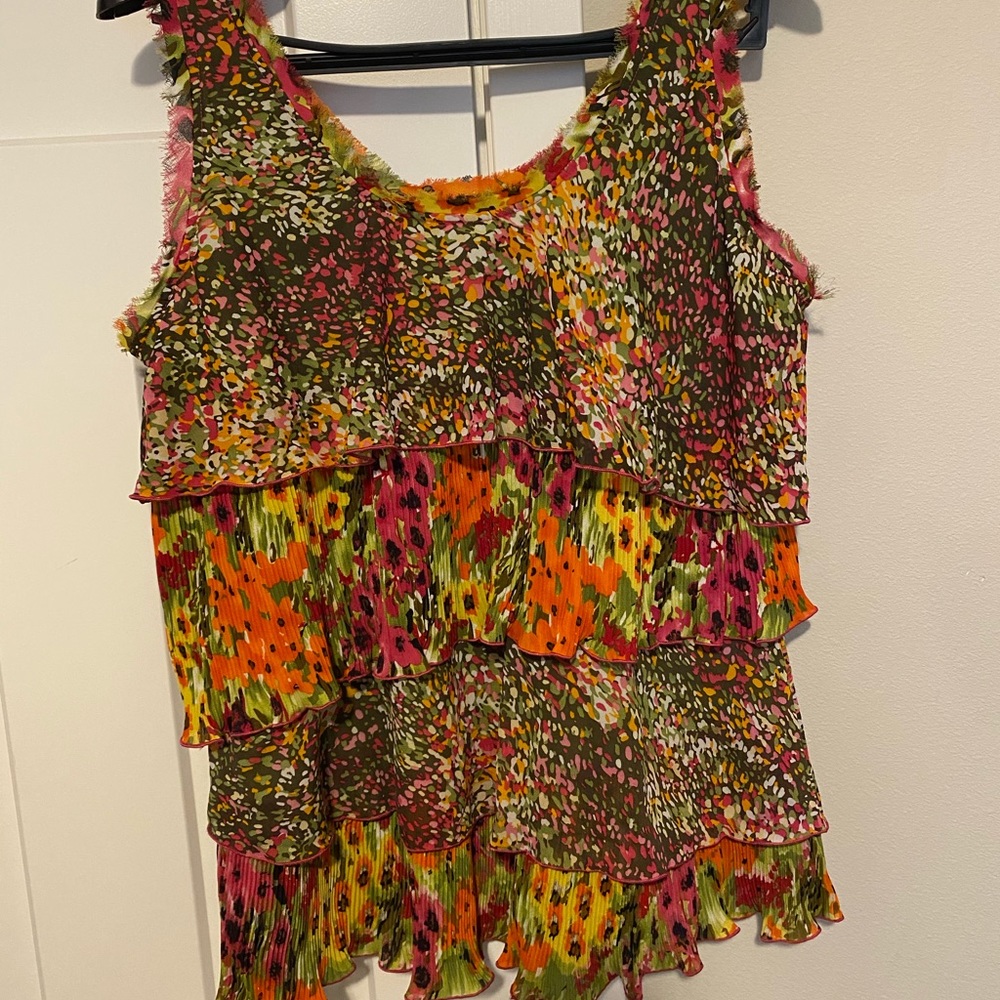 Floral Crinkle tank
